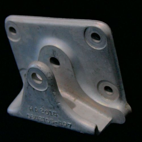 0842105-497 | Nose Gear Drag Link Bracket LH Cessna 402C | $225.50